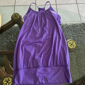 Lululemon Loose fit work out tank with built in bra